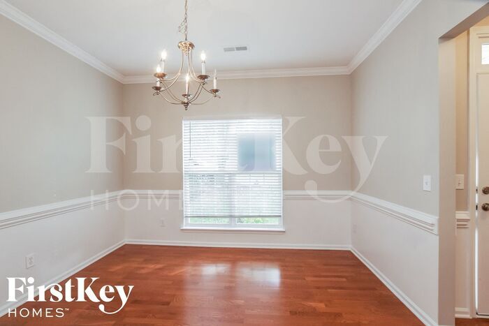 Building Photo - 4075 Shadetree Dr