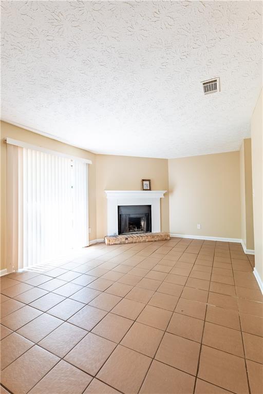 Building Photo - 2048 Laboon Cir