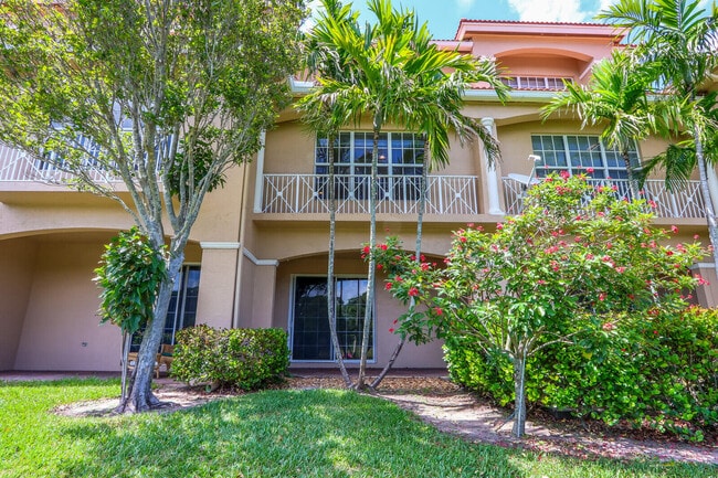 Building Photo - 4505 Artesa Way S