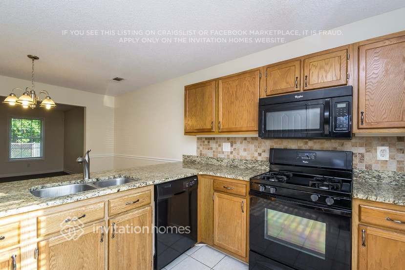 Building Photo - 4534 Rugosa Way