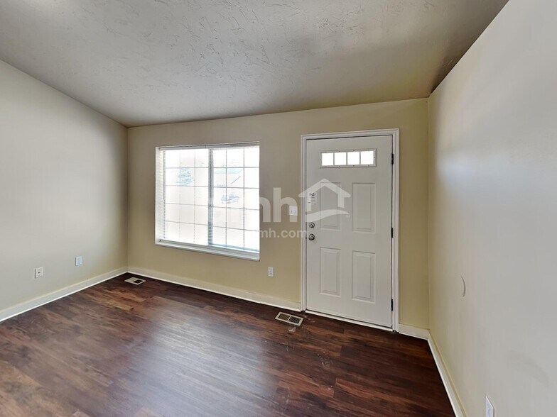 Building Photo - 339 W 2450 N