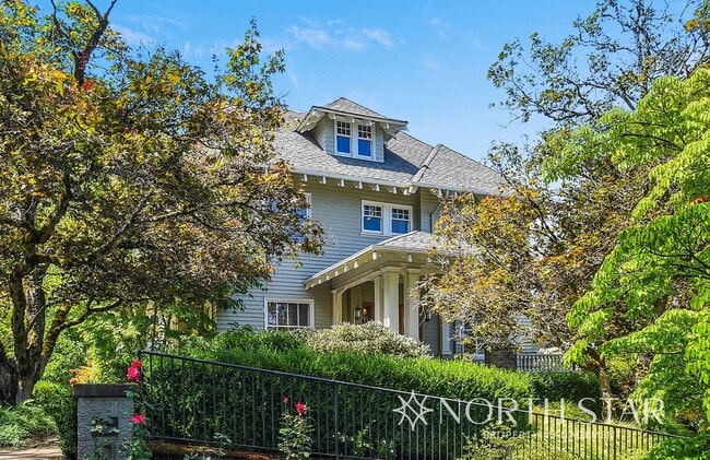 Primary Photo - Live in a National Historic Home