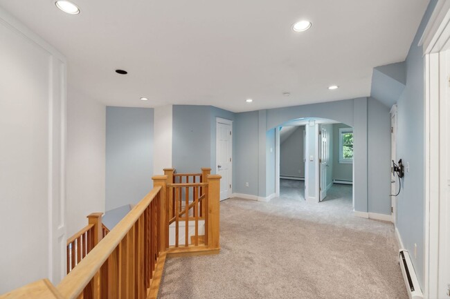 Building Photo - Beautiful 3BR Home in Portland