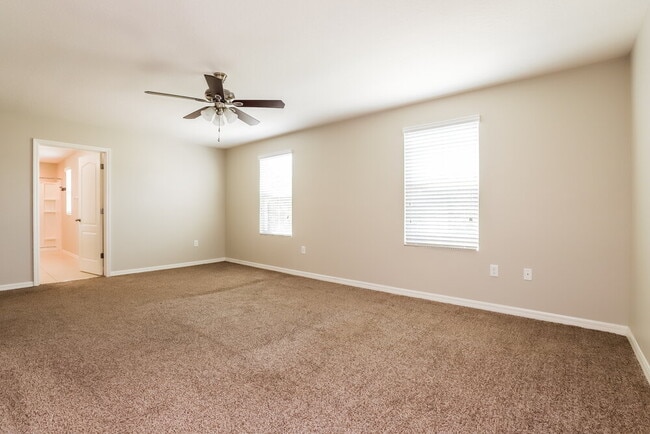 Building Photo - 4011 Bramblewood Loop