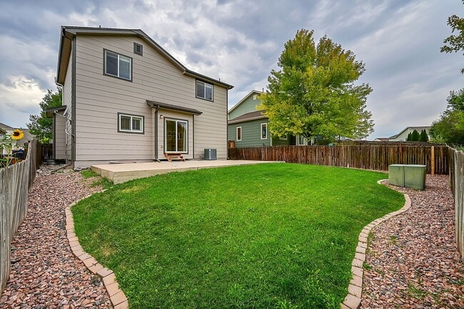 Building Photo - 8361 Newbury Way