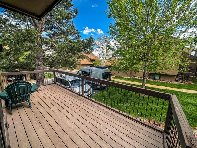 Building Photo - Beautiful & Large 4-Bd 2.5-Ba, in Boulders...