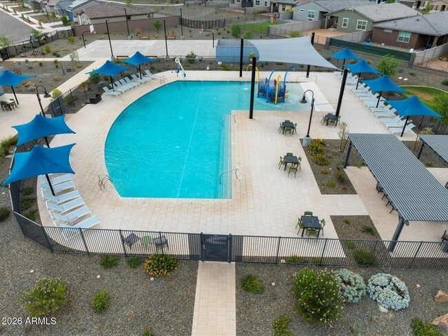 Building Photo - 15875 W Cottontail Ln