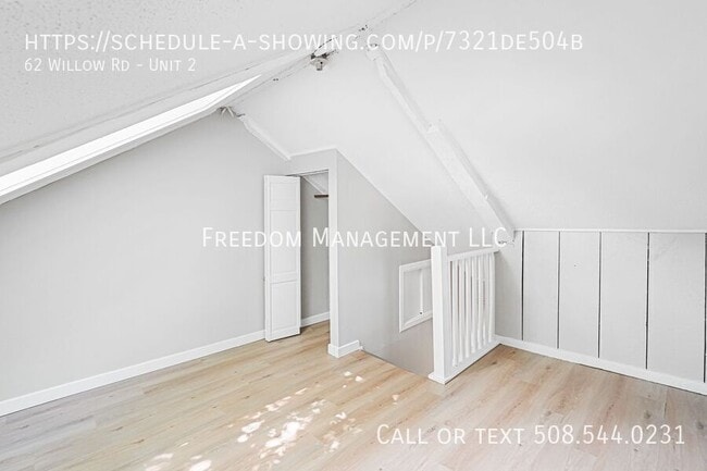 Building Photo - 62 Willow Rd