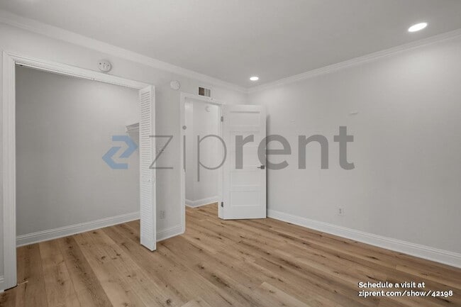 Building Photo - 4574 Ellen Way