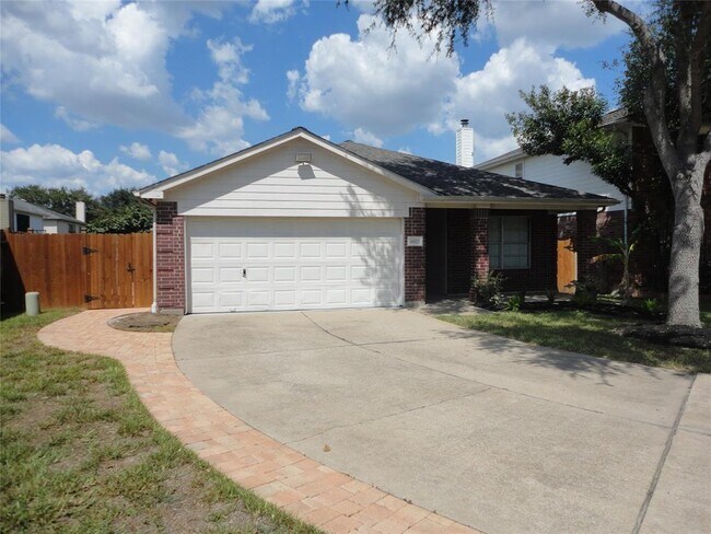 Building Photo - 4803 Russet Trail Ct