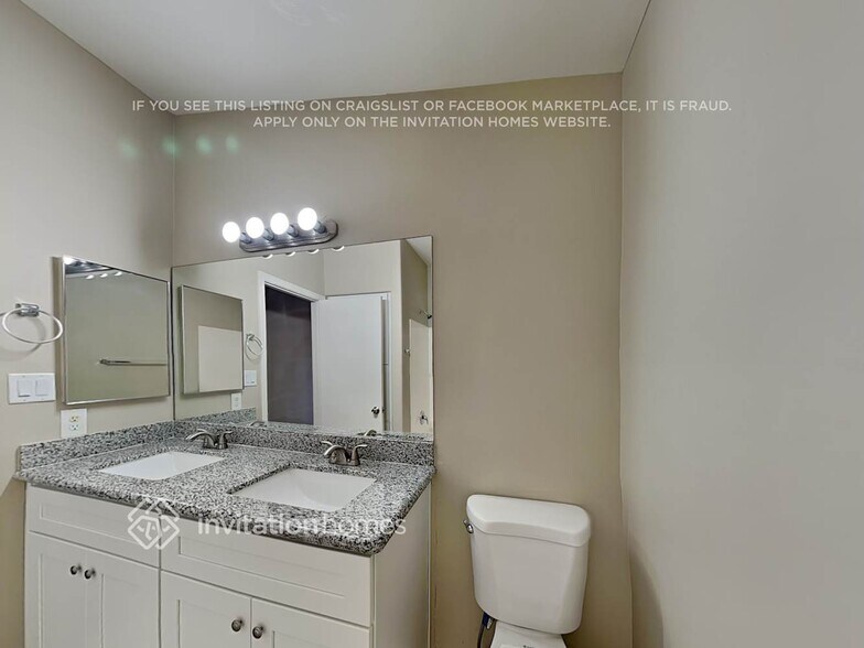 Building Photo - 4054 W La Junta Dr