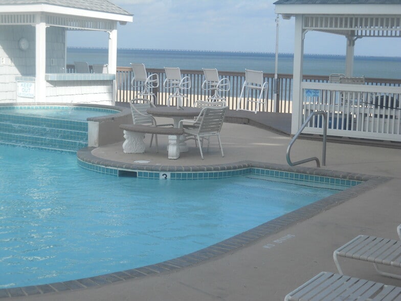 Pool and Bay View 2 - 2312 Beach Haven Dr
