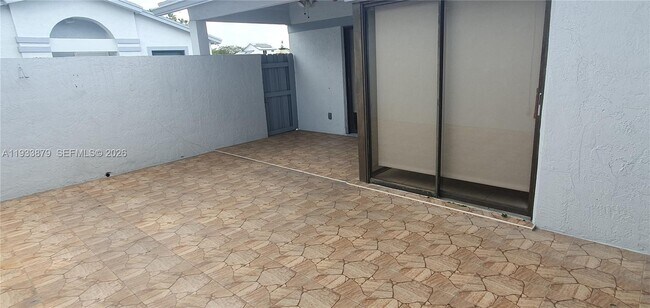 Building Photo - 6702 SW 152nd Pl