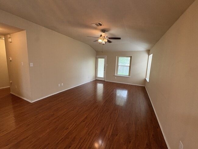 Building Photo - 387 Paddington Dr