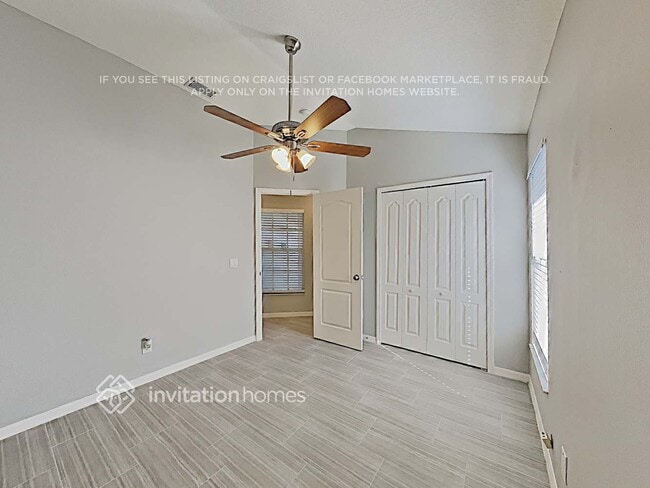 Building Photo - 1831 Greystone Heights Dr