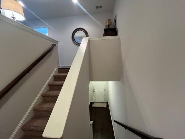 Building Photo - 5545 Bright Cross Wy