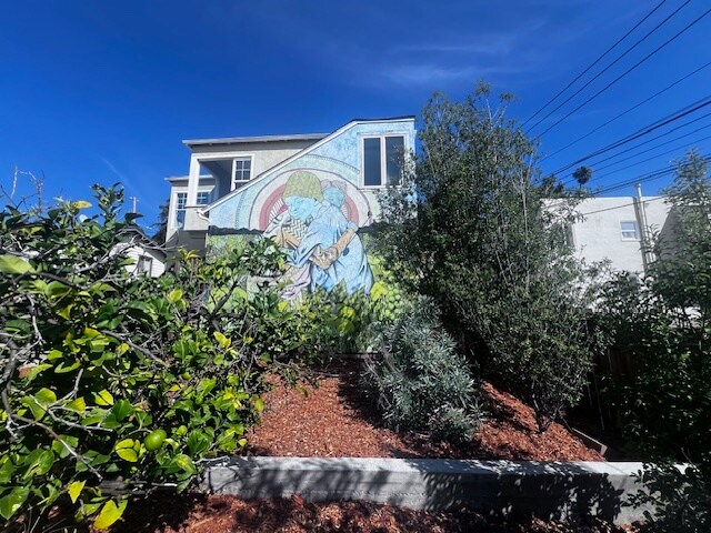 Building Photo - 8109 Ney Ave