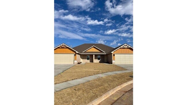 Building Photo - 7309 Southern Belle Cir