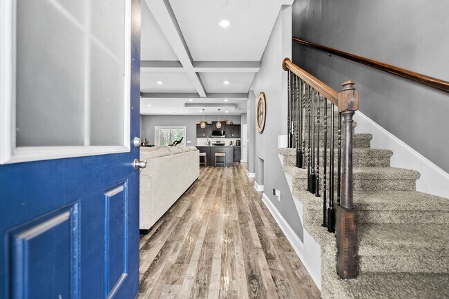 Building Photo - 1116 Eagle's View Dr