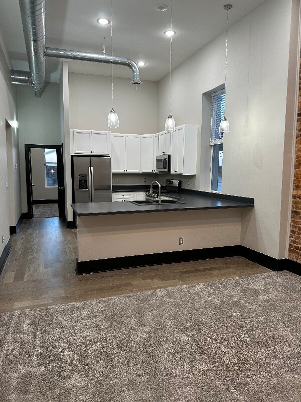 Building Photo - 430-432 Main St