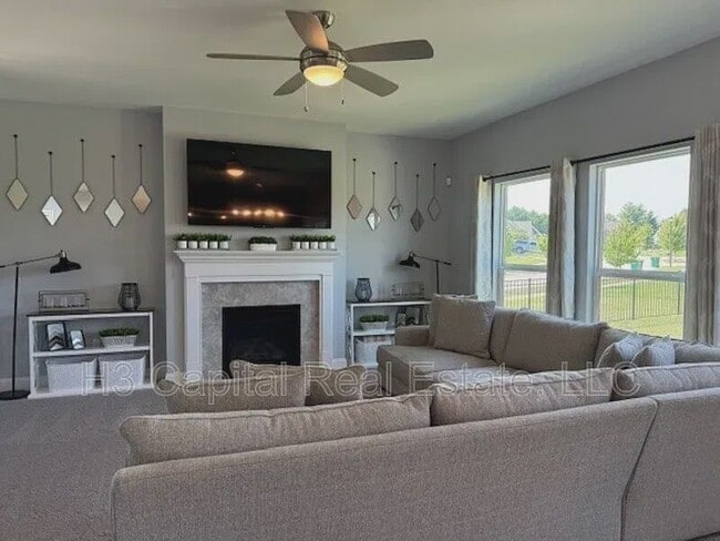 Building Photo - 1401 Miami Ct