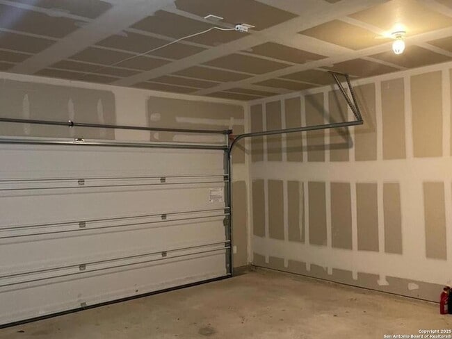 Building Photo - 14311 Gila Crossing