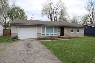 Building Photo - 3 Bedroom Devington Rambler!