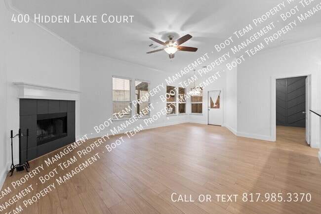 Building Photo - 400 Hidden Lake Ct