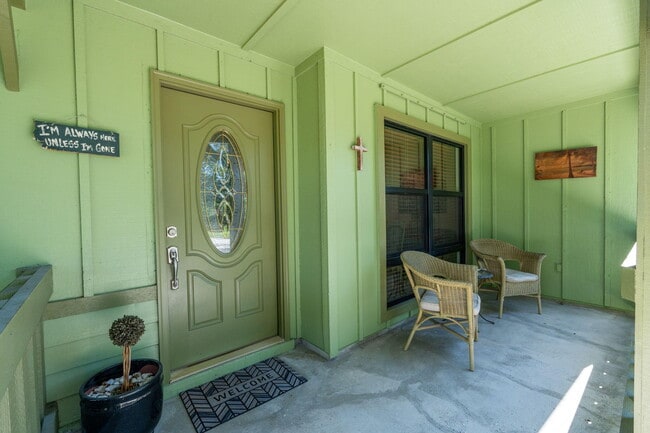 Building Photo - 11989 Persimmon Blvd