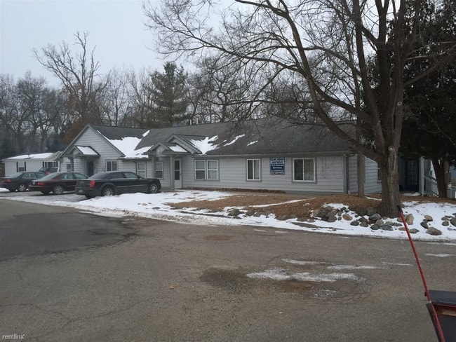 Building Photo - 1 br, 1 bath House - 6873 Saline Dr 7