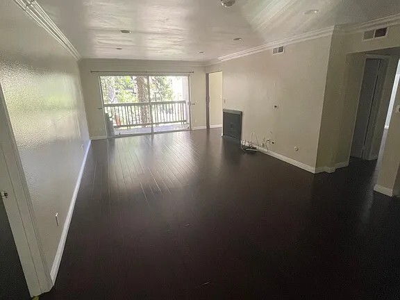 Living Room - 3113 Raintree Cir