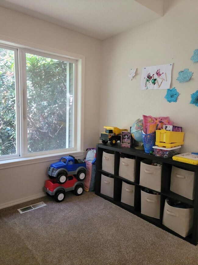 Building Photo - 3 Bedroom Port Ludlow Rambler