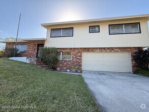 Building Photo - 2352 Armour Ct