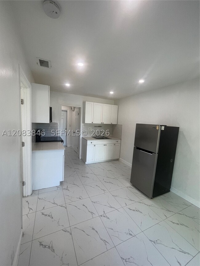 Building Photo - 26741 SW 139th Ave