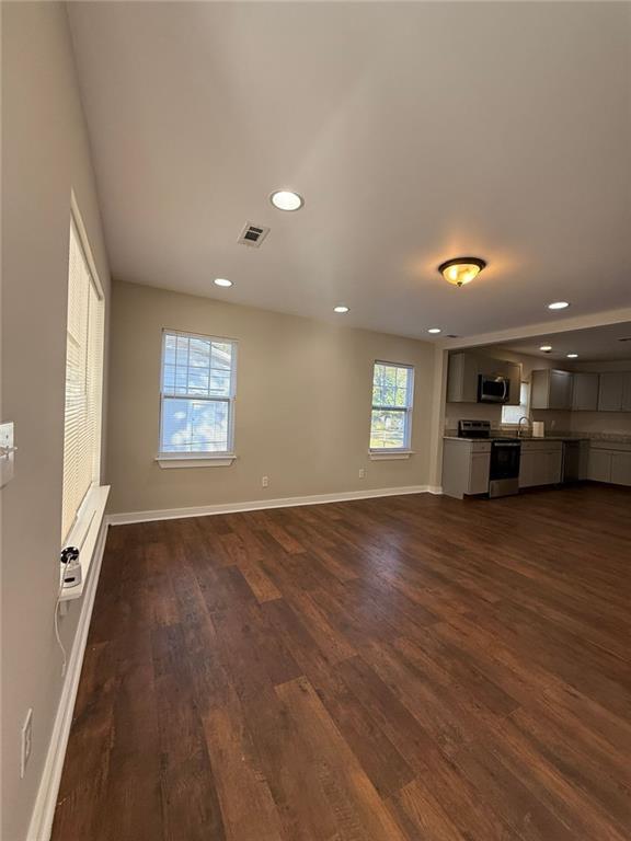 Building Photo - 221 Sheppard Pl