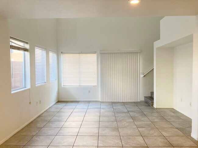 Building Photo - 4990 Tioga Pass Ave