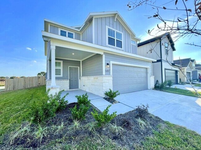 Building Photo - 16103 Kingfield Haven Dr