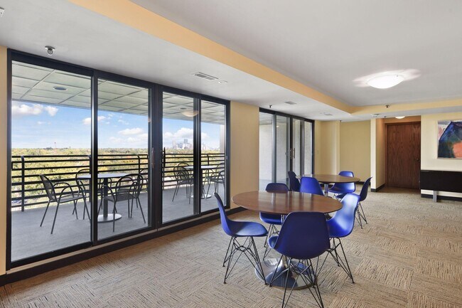 Building Photo - 3141 Dean Court #502