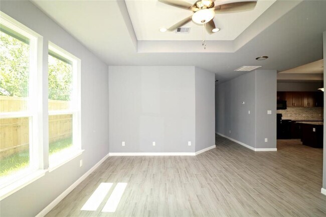 Building Photo - 4238 Aledo St