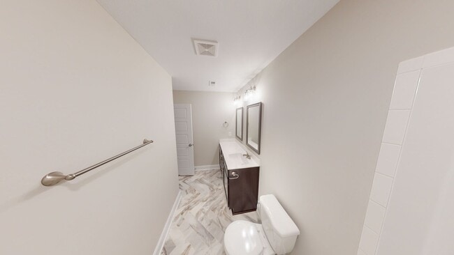 Building Photo - 2075 Ireland Wy