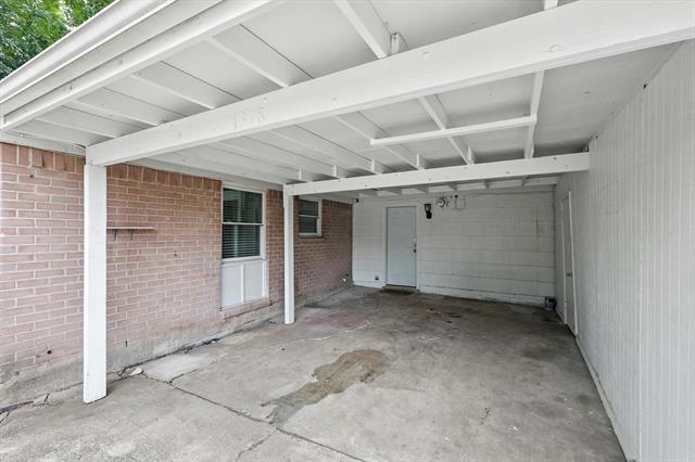 Building Photo - 1318 Drexel Dr