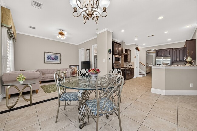 Building Photo - 5303 Fenwick Way Ct