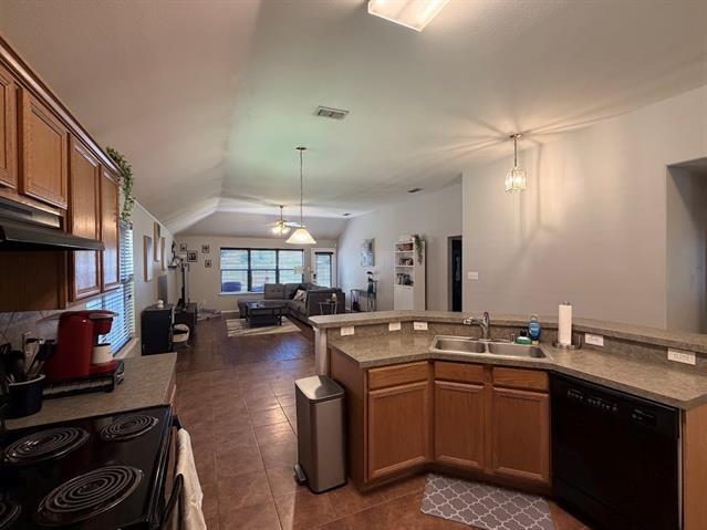 Building Photo - 9120 Bedford Ln