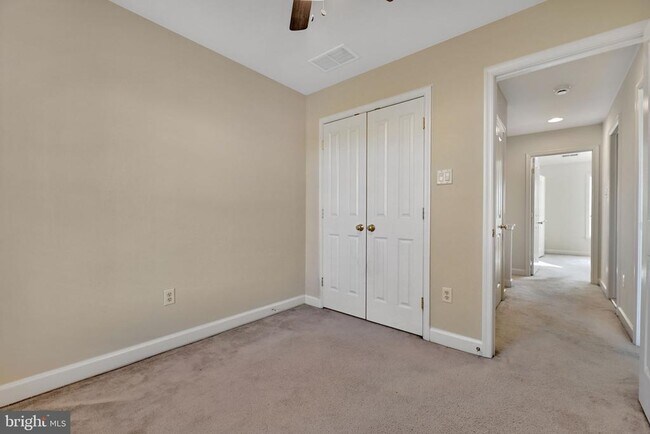 Building Photo - 5428 Marshalls Choice Dr