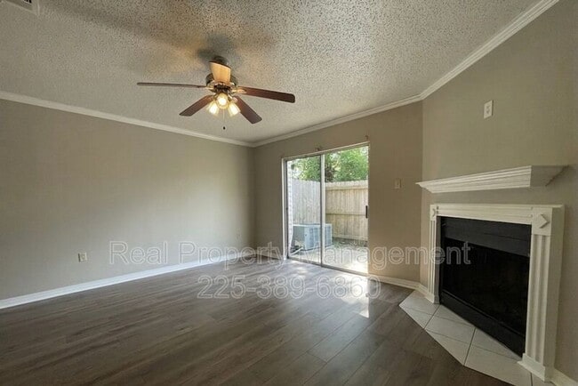 Building Photo - 920 W Tony St