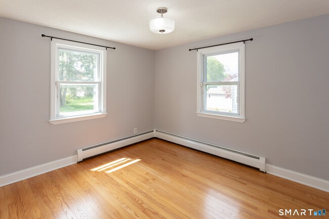 Building Photo - 135 Camp Ave