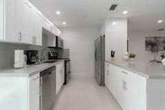 Building Photo - 4155 SW 49th St