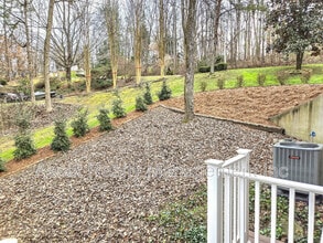 Building Photo - 12469 Daisywood Dr