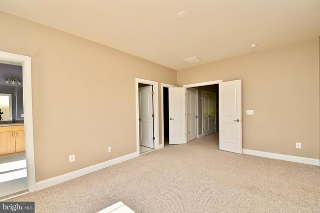 Building Photo - 43316 Old Ryan Rd