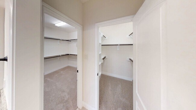 Building Photo - 20323 Mary Point Ln